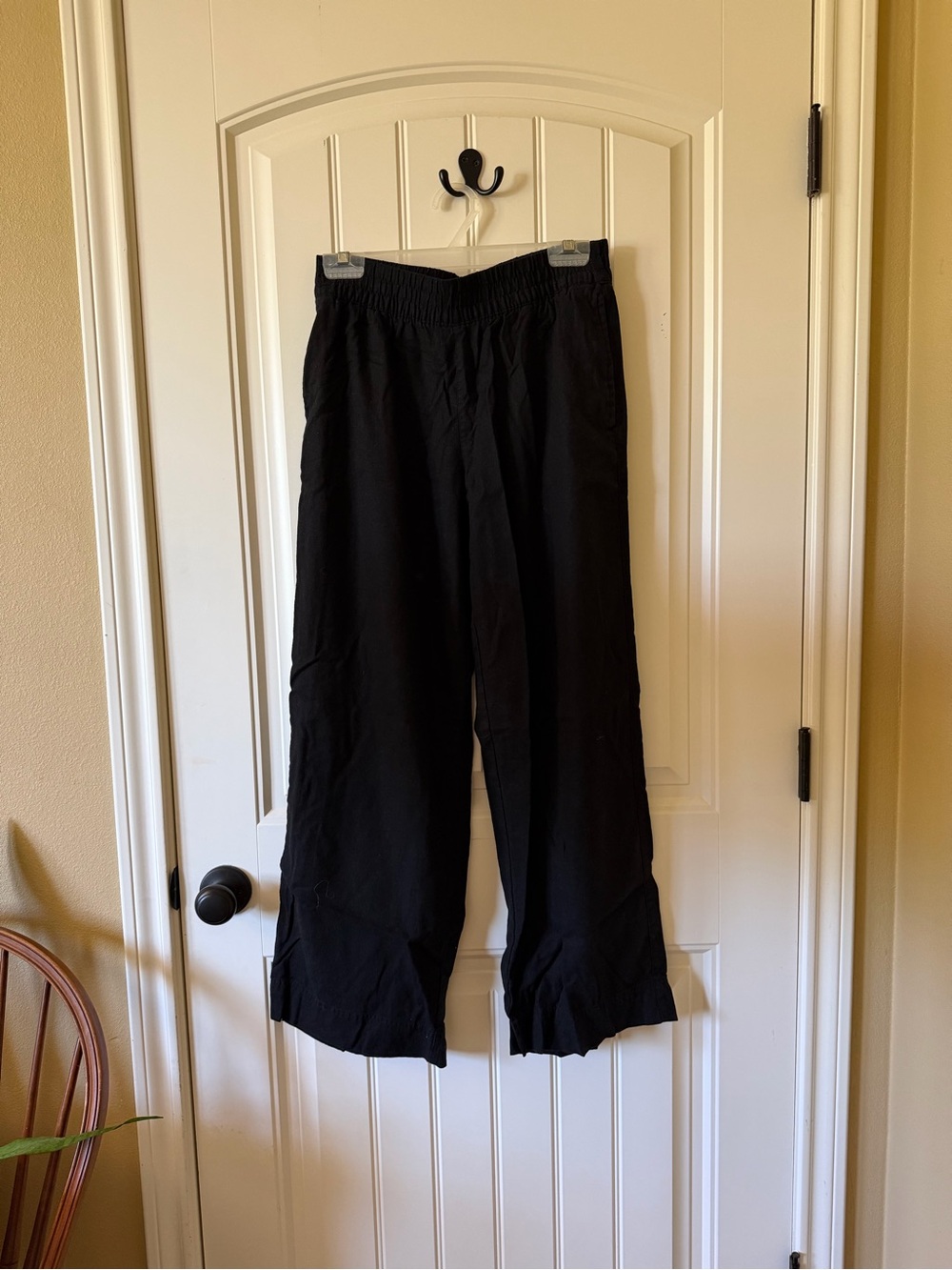 Old Navy Black Elastic-Waist Jogger Pants